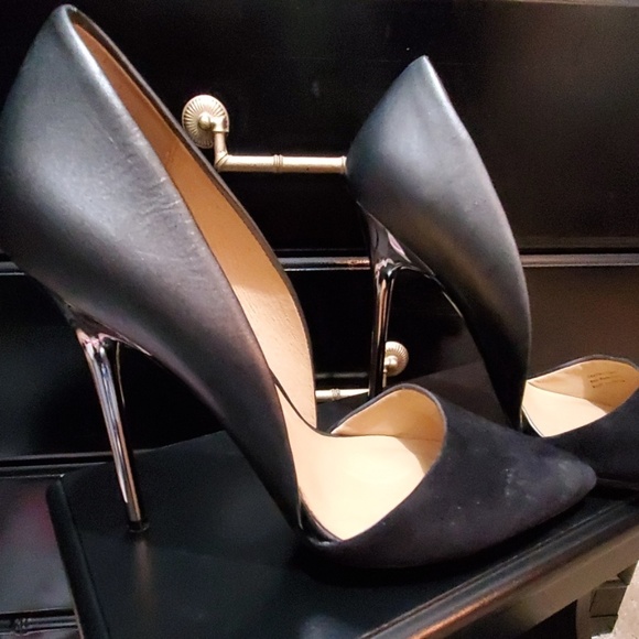 L.A.M.B. Heels - Picture 4 of 6